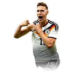 Player card image of Nico Schlotterbeck